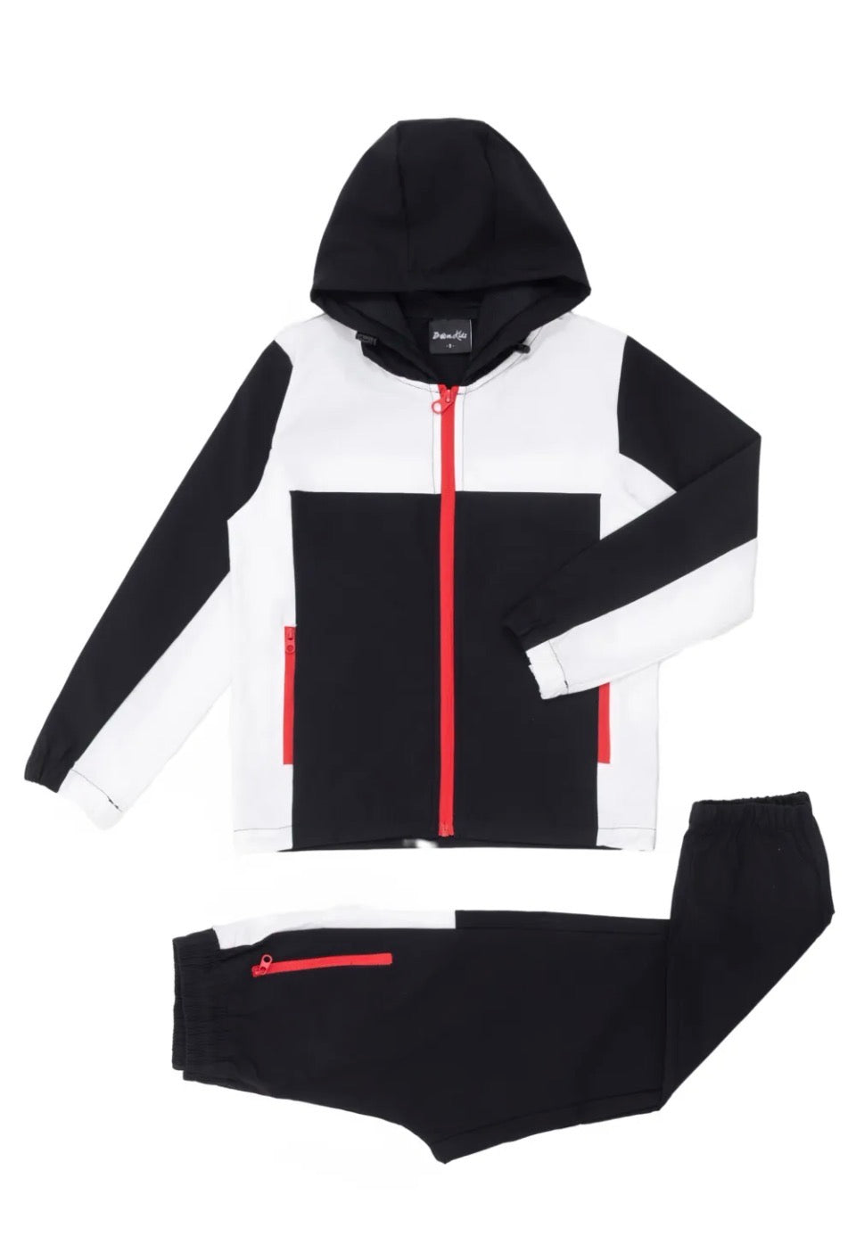 Ensemble Street Red